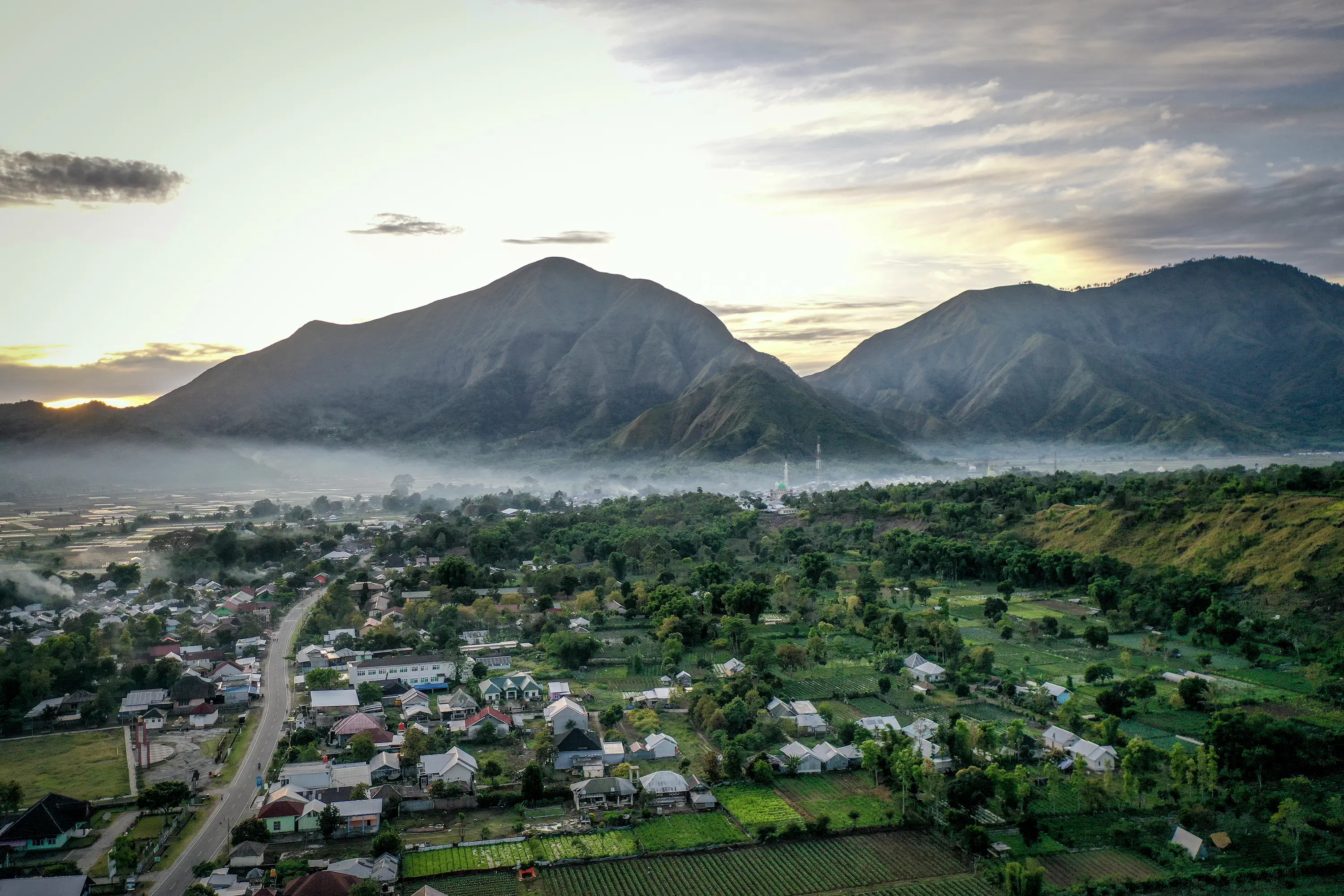 Wisata di Kaki Gunung Rinjani, Sembalun Lombok Timur